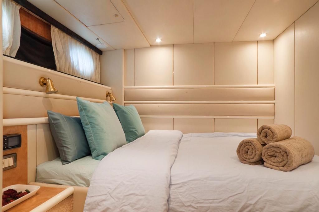 SUNSEEKER PREDATOR 63