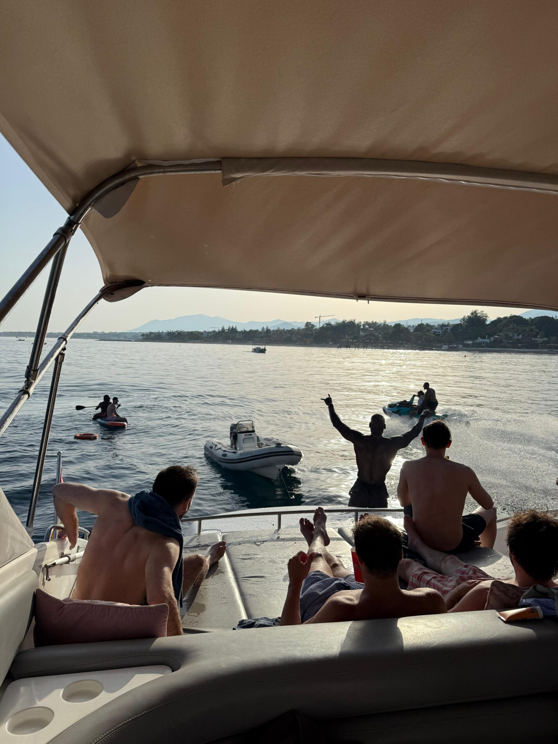 Rental Yacht Marbella | SUNSEEKER PREDATOR 63